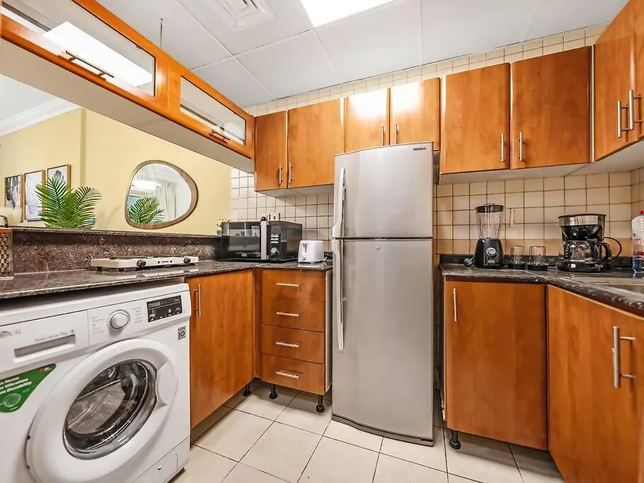 Apartment Spacious Home In The Heart Of Marina W Seaview Dubai