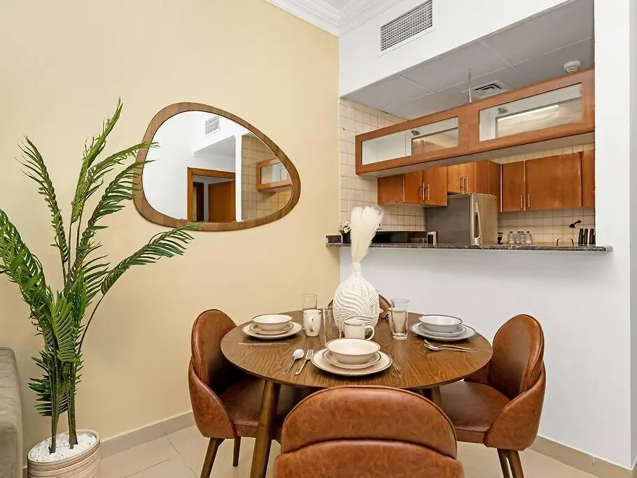Spacious Home In The Heart Of Marina W Seaview Dubai United Arab Emirates